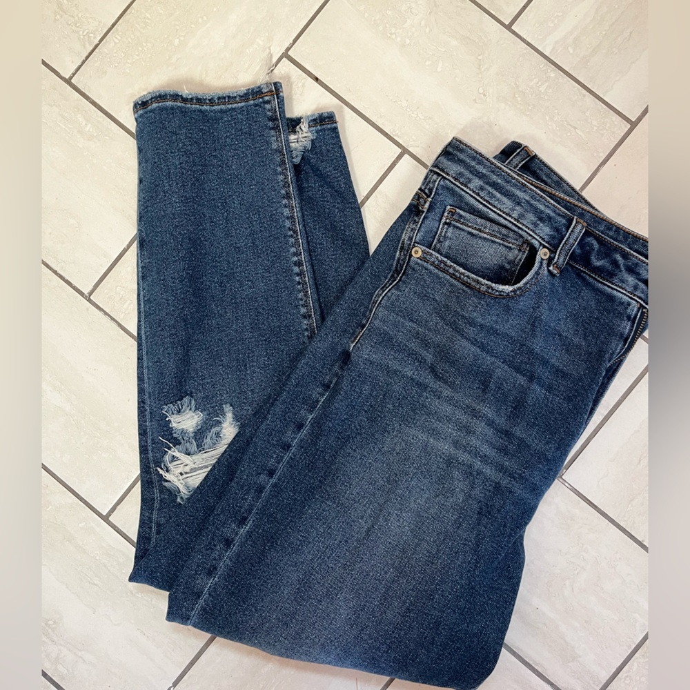 American Eagle Mom Jeans